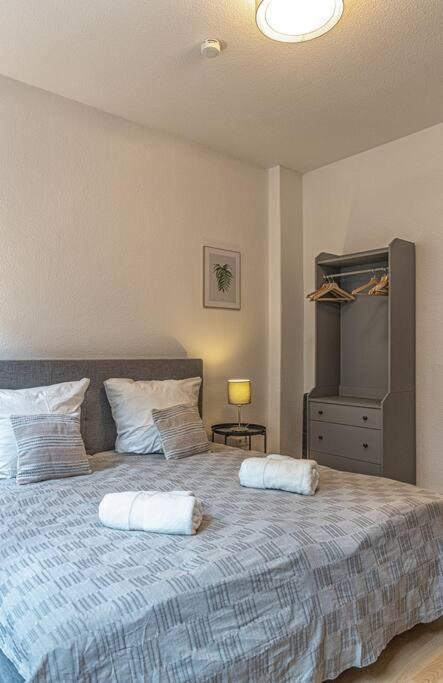 Appartamento Blue Chili 23 - Modern, Zentral, Mit Balkon Magdeburgo Esterno foto